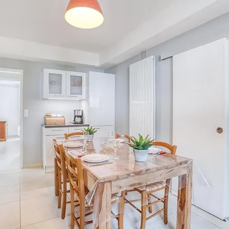 Le Deck - Grande Maison Familliale Proche